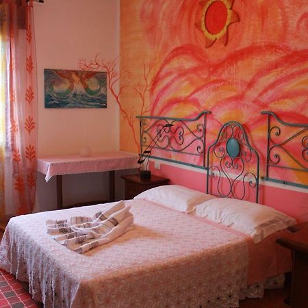 Bed and Breakfast Terrazze Dell'Artista Saletto Exterior foto